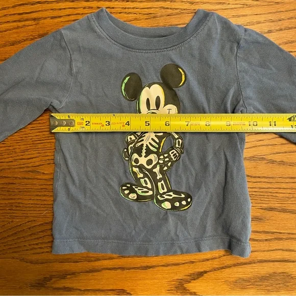 GAP Gray Long Sleeve Kids Shirt with Mickey Mouse 12-18 months - Picture 5 of 5